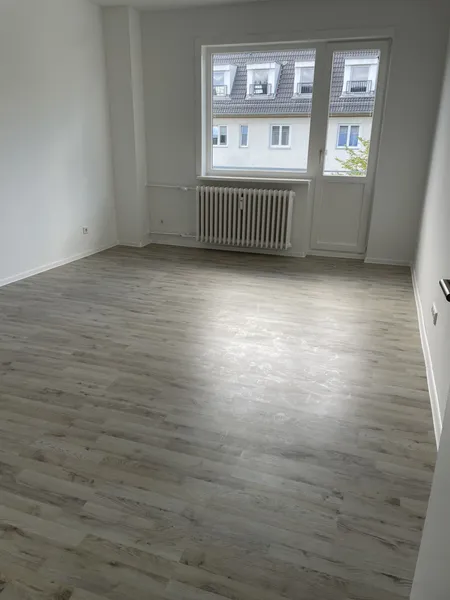 2 Zimmerwohnung mit Balkon in Berlin Spandau — photo 1